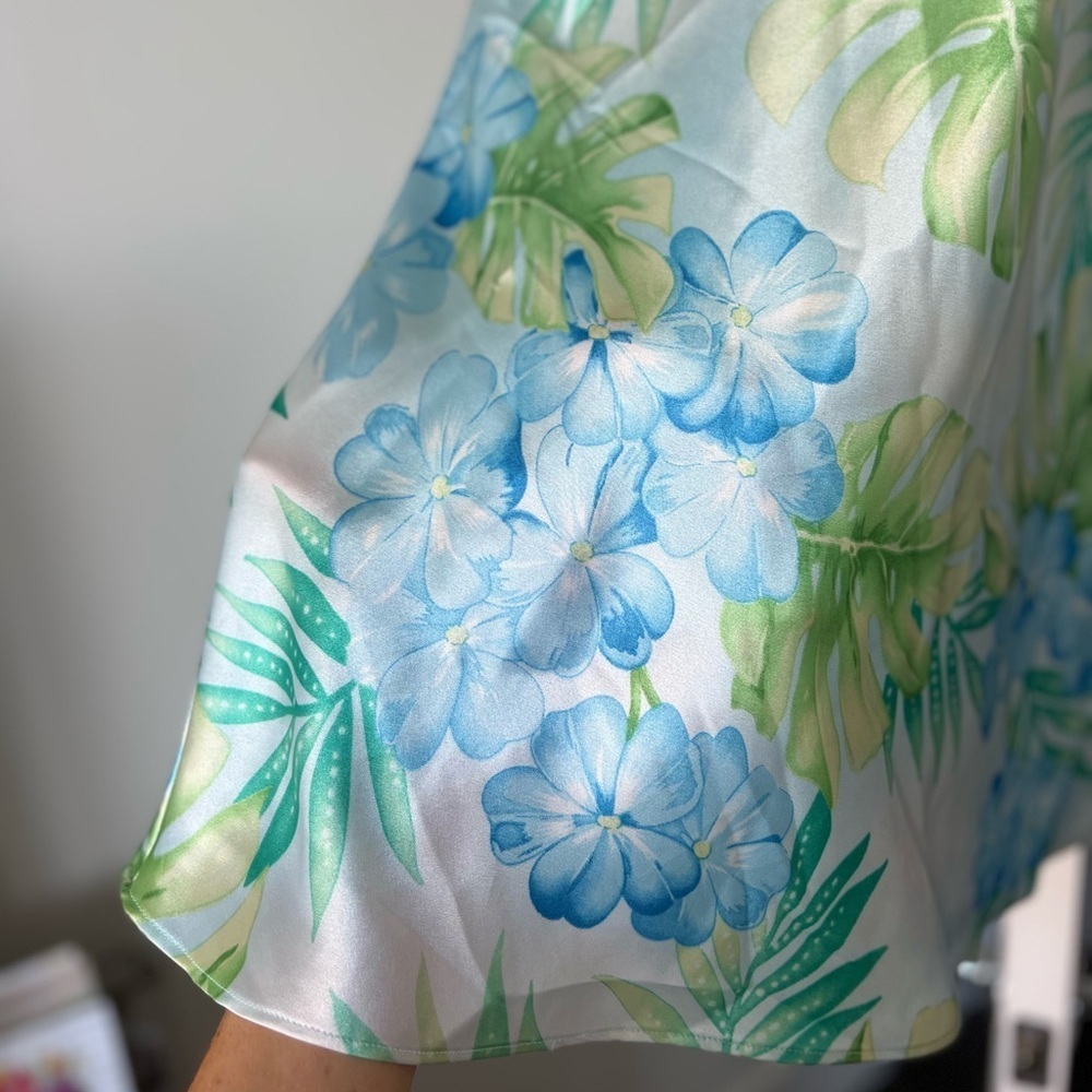 Oscar de la Renta Blue and Green Floral Satin Slip Dress - Picture 4 of 5